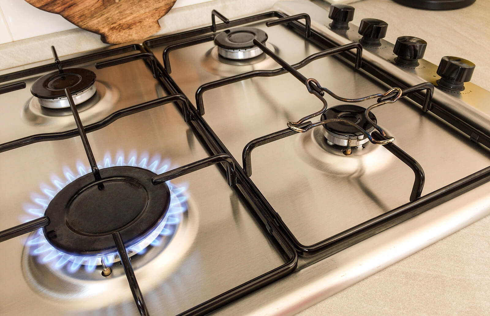 How to Clean Stove Grates with Vinegar Mixture![Easiest Ways]